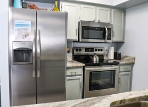 Private kitchen - ANCHOR whole apartment, perfect for your family vacation (Destin)