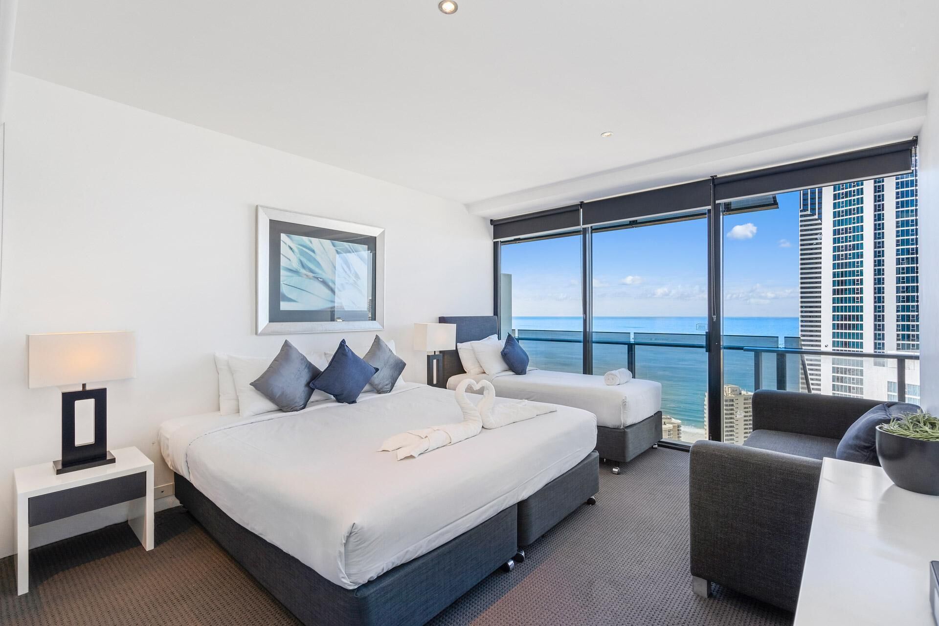 2 Bedroom Ocean View High Floor Family Unit — image 8