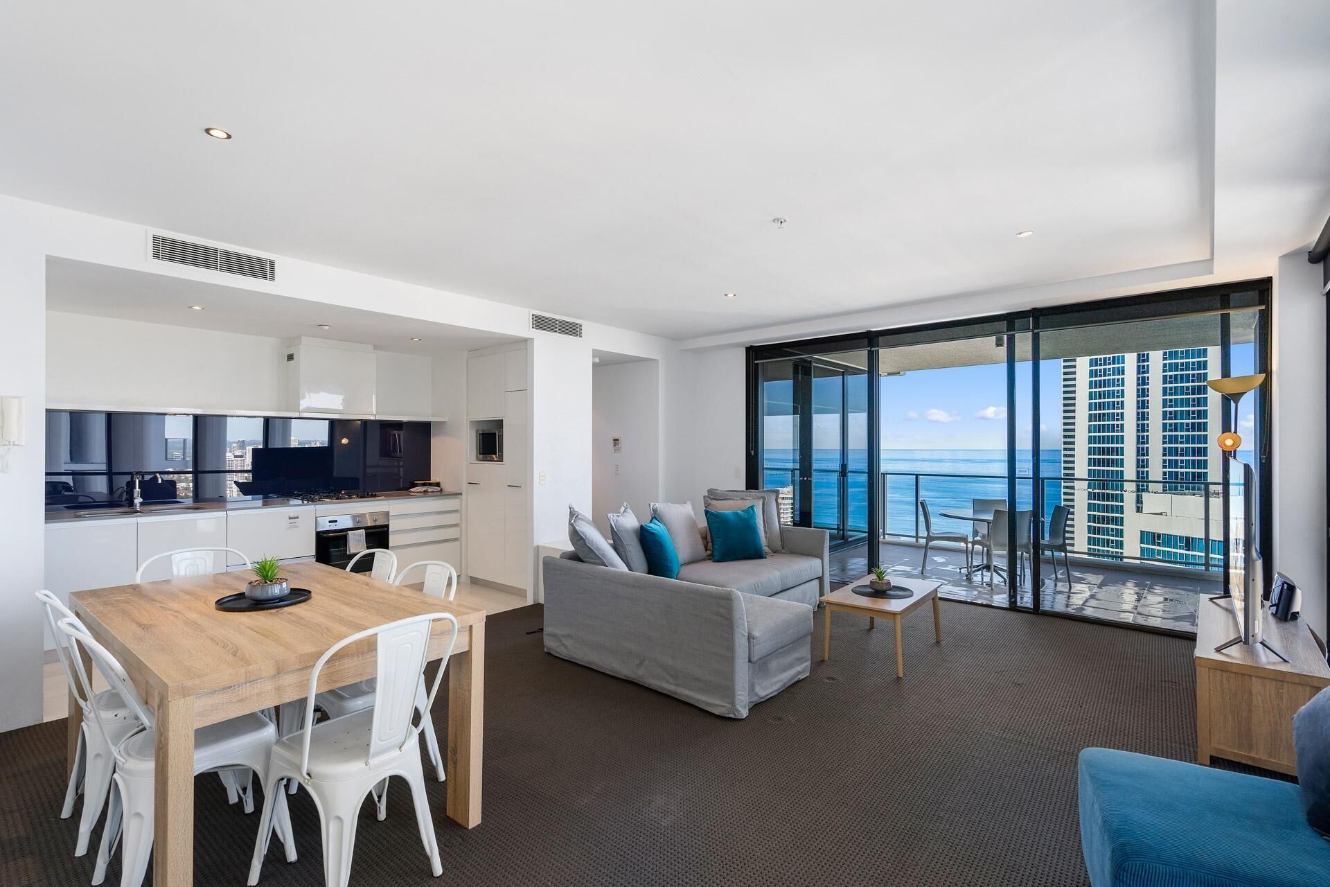 2 Bedroom Ocean View High Floor Family Unit — image 12