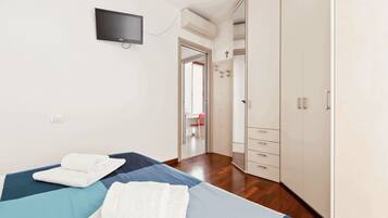 1 Schlafzimmer, Schreibtisch, WLAN