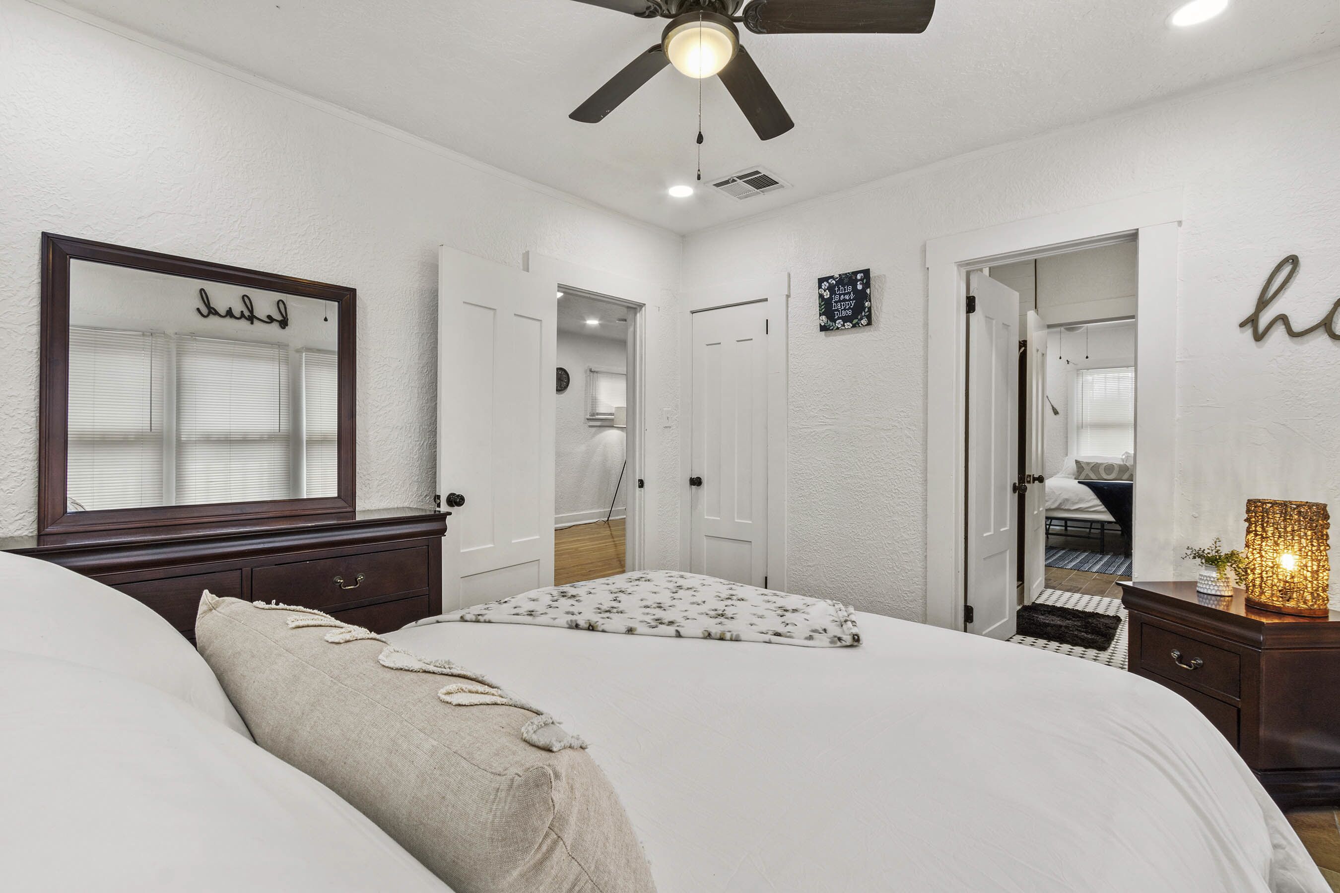 2 bedrooms, in-room safe, iron/ironing board, WiFi