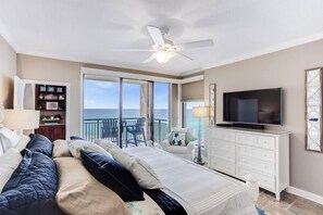 3 quartos, ferros/tábuas de passar roupa, Wi-Fi de cortesia