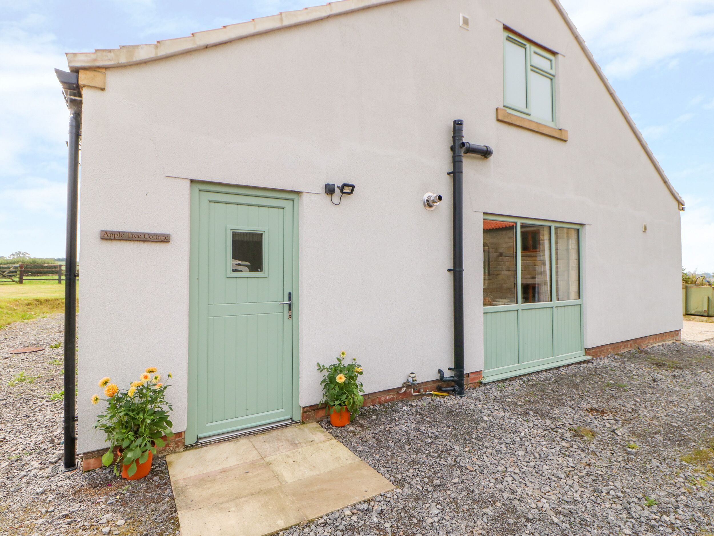 APPLE TREE COTTAGE, family friendly, with a garden in Northallerton
