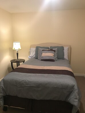 Room - Sleeps 10 Lake Mountain Retreat (Saratoga Springs)