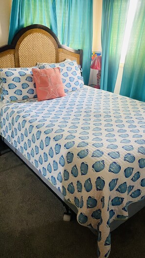 2 bedrooms, iron/ironing board, travel crib, free WiFi