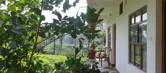 Casas de vacaciones iluminadas por las estrellas Chithirapuram cerca de Munnar - Habitación # 1