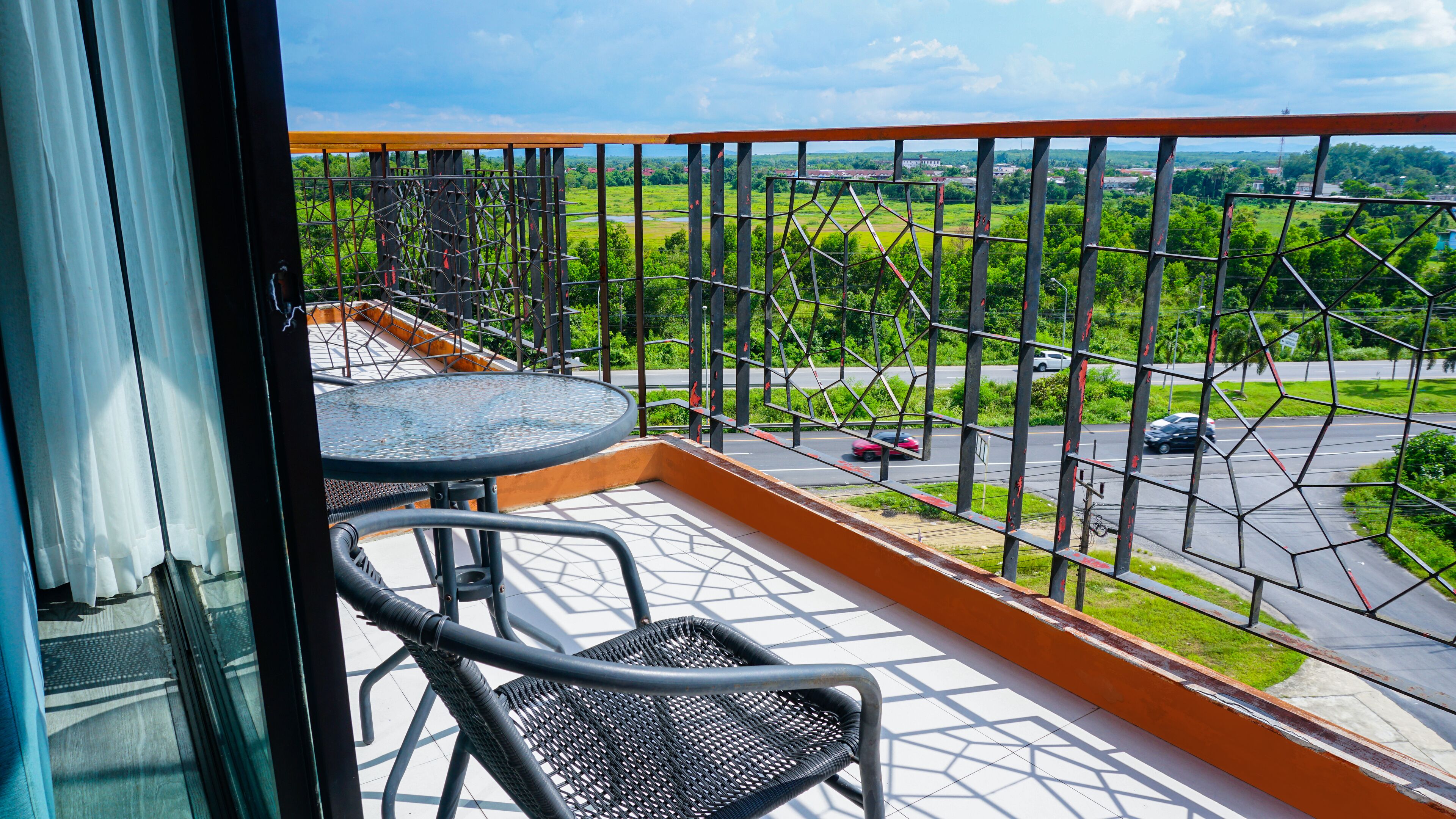 Family Triple Room | Living area | 42-inch LCD TV with satellite channels