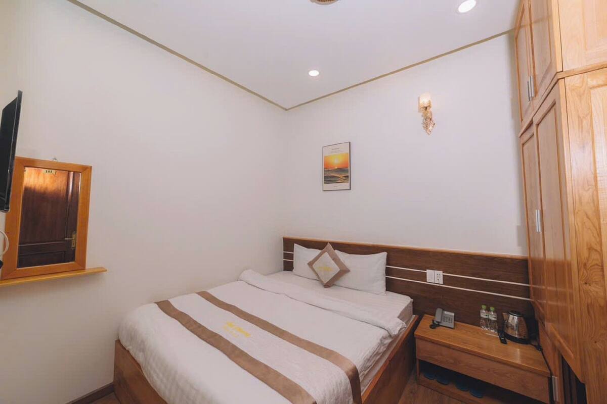 Superior Double Room | Premium bedding, memory foam beds, desk, laptop workspace
