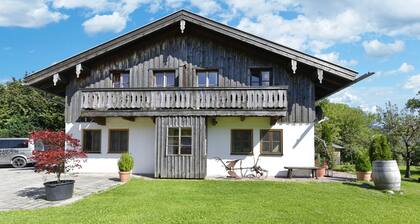 Dreamlike apartment "Hochalm" with Balcony, Garden & Wi-Fi