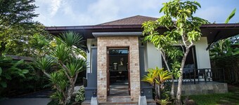 Baan Pinya cozy Executive bungalow with one bedroom