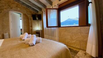 7 dormitorios, caja fuerte, tabla de planchar con plancha y wifi