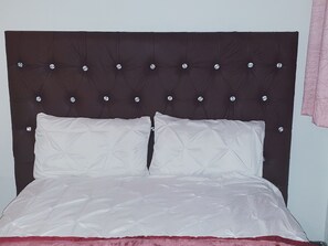 1 bedroom, iron/ironing board, WiFi