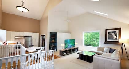 The Loft - Where Tranquility Meets Comfort