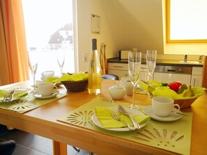 Dining - Penthousewohnung over 2 floors, with sauna and Raindance shower (Großenbrode)