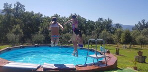 Piscine extérieure
