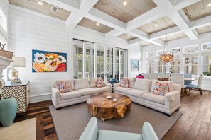 TV, fireplace, ping pong