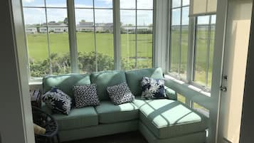 Smart TV, video games, DVD player