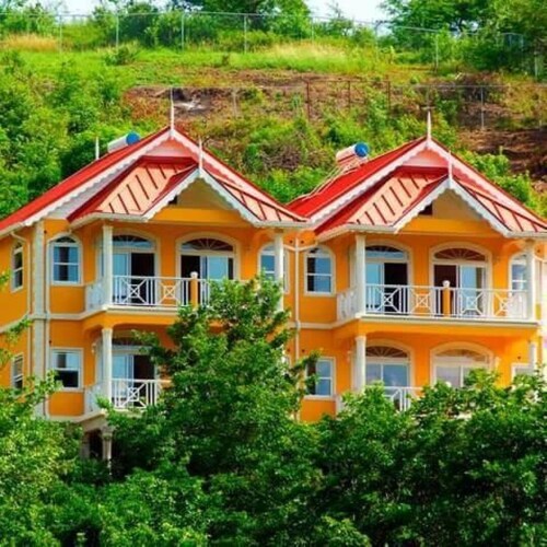 Paradise Cove Villa- Apartment Deck Lodge, Ocean View