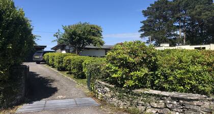 Precioso bungalow de 3 dormitorios en la costa de Lough Corrib (Oughterard.)