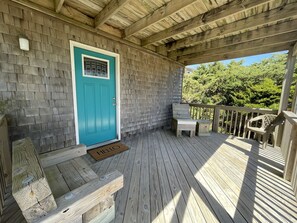 Terrace/patio - Oceanside in Frisco you will find Hatteras Hideway is just 3 lots back from the ocean! (FRISCO)