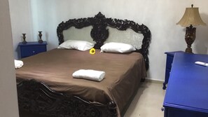 3 quartos, Wi-Fi de cortesia, roupa de cama