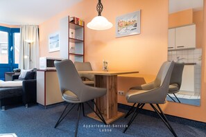 Immagine non classificata, 2 di 8, pulsante