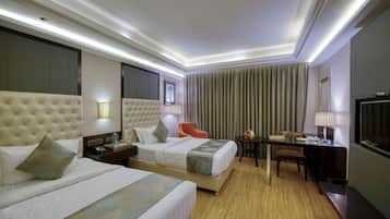 Deluxe Room | Desk, soundproofing, free WiFi