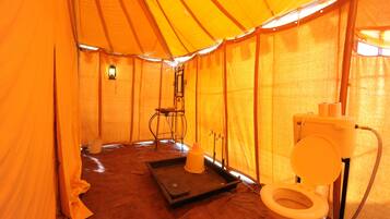 Non AC Swiss Cottage | Bathroom | Shower, free toiletries, hair dryer, bathrobes