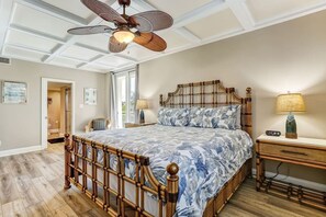 3 bedrooms, desk, iron/ironing board, travel cot