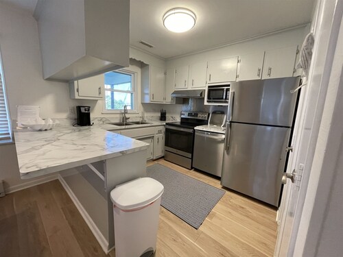 Lilly's Pad is a Classic Beach Box in Hatteras located one back from the beach!