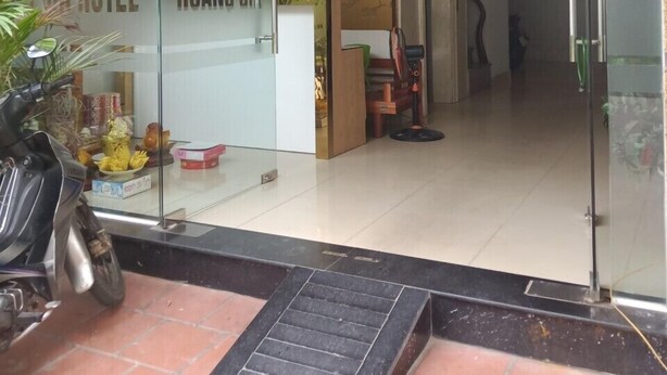 Property entrance - Nha Nghi Hoang Gia (Hanoi)