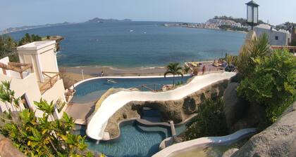 Villa del Palmar con Beach Club