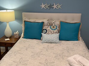 3 Schlafzimmer, Schreibtisch, Bügeleisen/Bügelbrett, WLAN