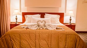Habitación doble Deluxe, 1 cama King size, junto a la alberca (Muaya House) | Ropa de cama de alta calidad y caja de seguridad en la habitación 