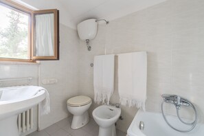Badewanne, Bidet