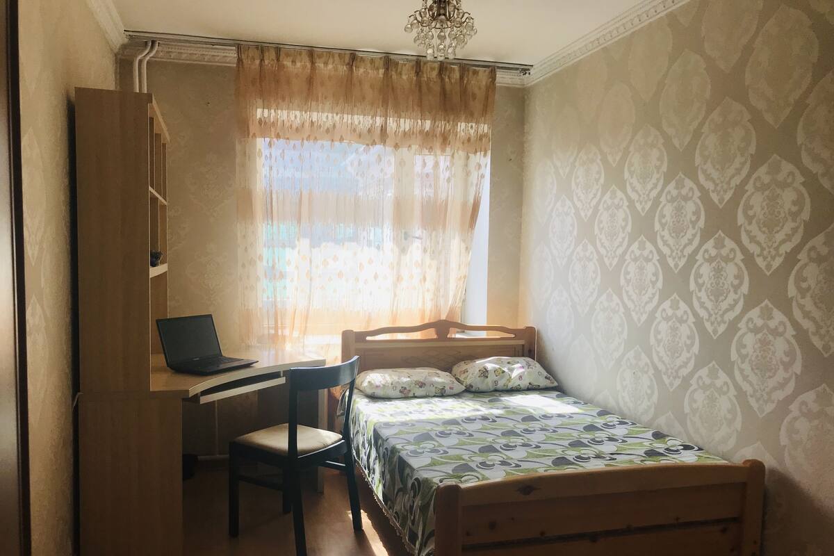 Desk, free WiFi, bed sheets