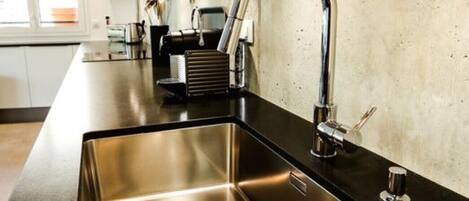 Mikrowelle, Ofen, GeschirrspĂŒler