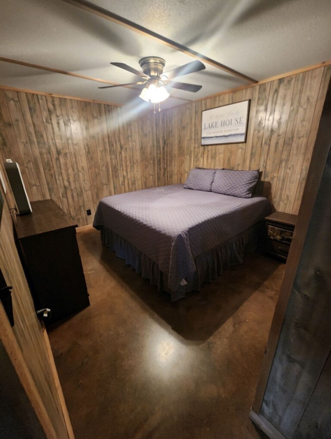 7 bedrooms, free WiFi, bed sheets