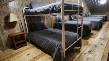 7 chambres, accès au Wi-Fi (inclus), literie fournie
