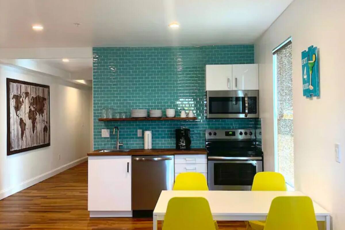 2 bedrooms, premium bedding, in-room safe, individually furnished