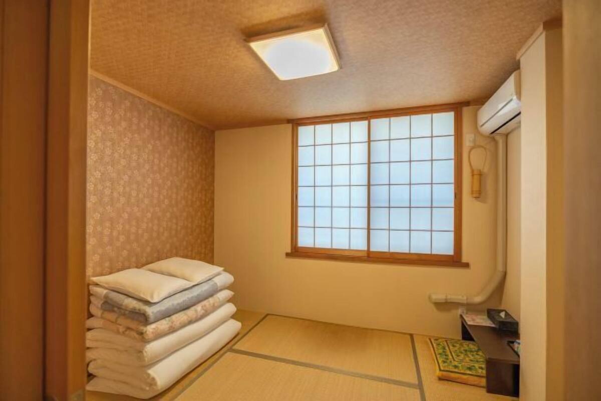Bureau, chambres insonorisées, Wi-Fi gratuit, décoration personnalisée