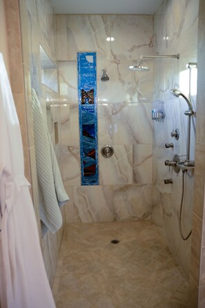 Suite de lujo | Baño | Toallas 