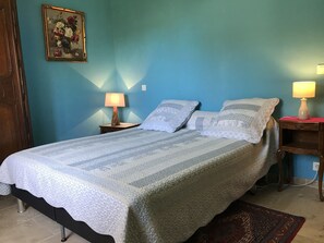 2 chambres, fer et planche à repasser, Wi-Fi