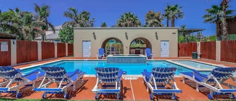 Outdoor pool, a heated pool