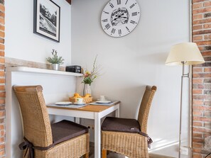 Imagen sin descripción, 3 de 18, botón