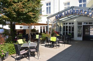 Buiten dineren