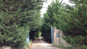 Enceinte de lâhĂ©bergement