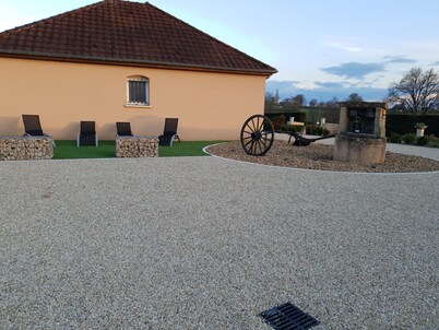 Bed and breakfast in country house