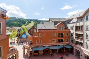 Exterior - River Run Condo with Slope Views, Short Walk to Lifts & Close to Gondola (Keystone)