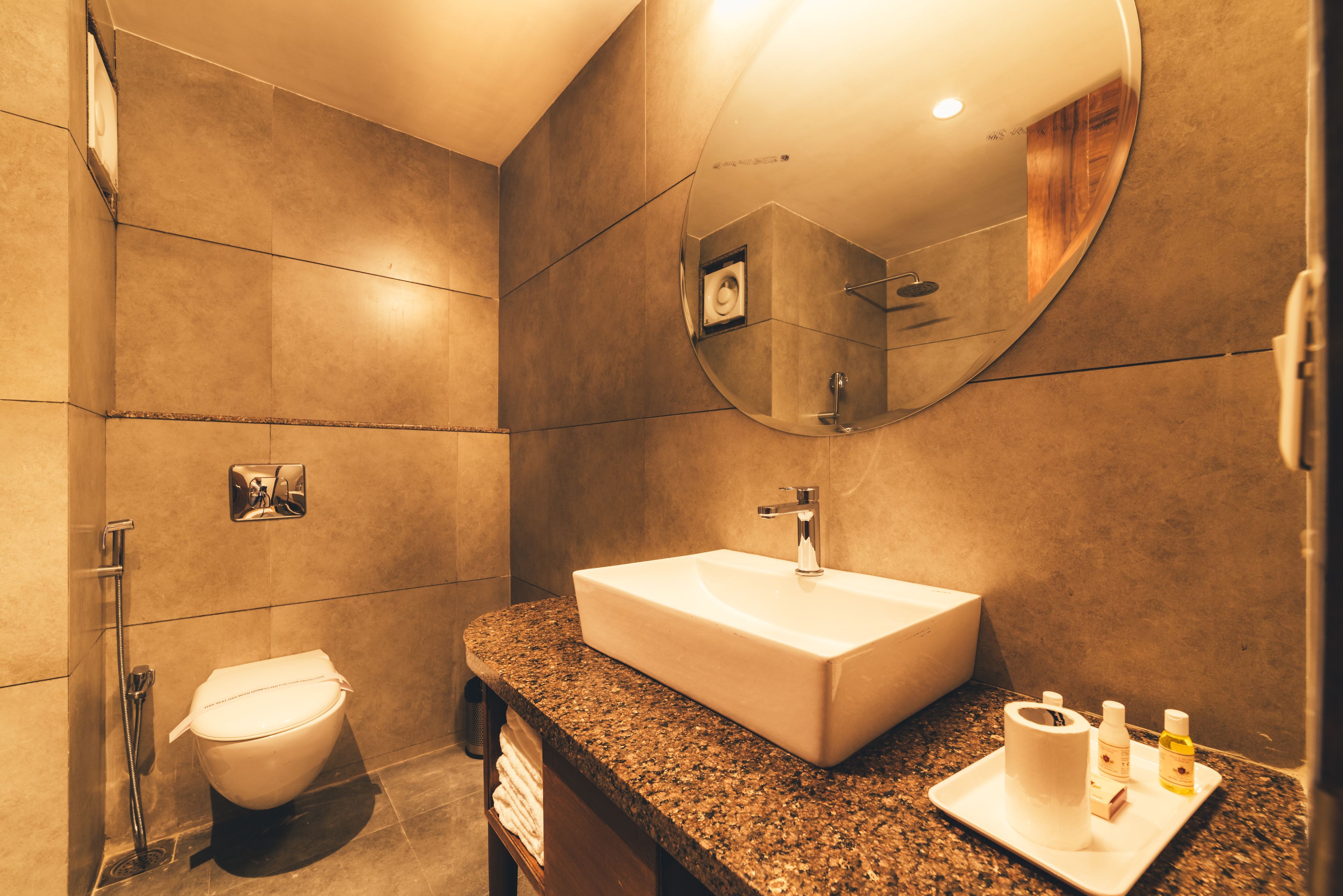 queen suite room | bathroom sink